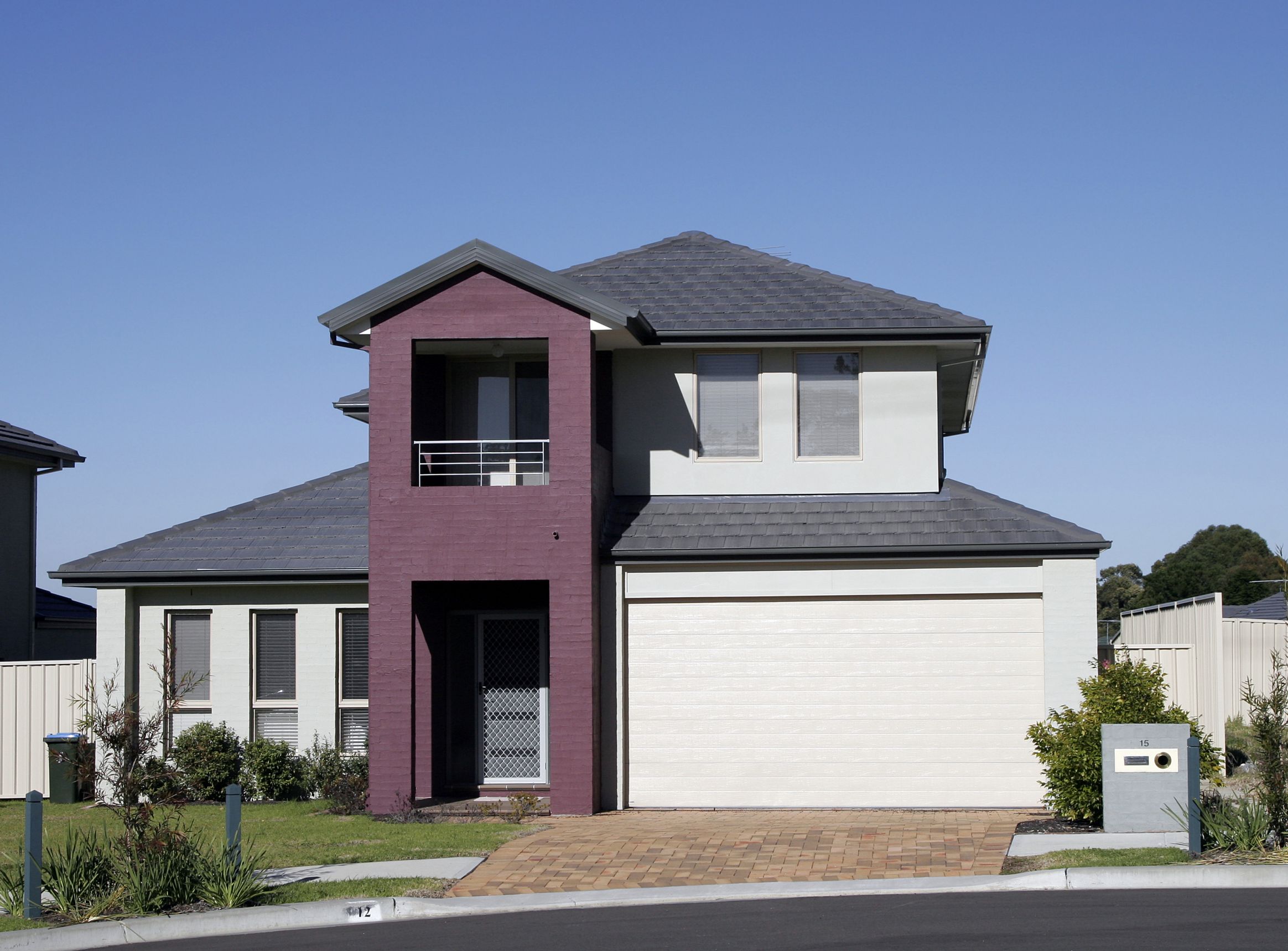 Talk to a Garage Builder in chicago If You Want to Secure Your Car