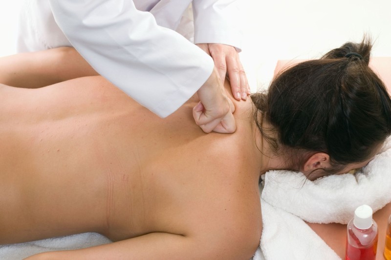 When to See a Back Pain Chiropractor in Clemson SC