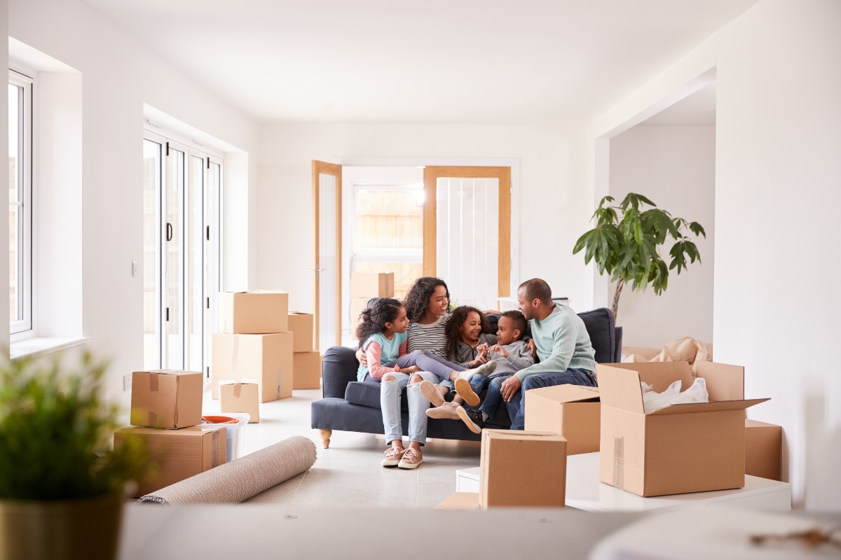 Moving Made Easy: Finding the Best Moving and Storage Company in Chicago, IL