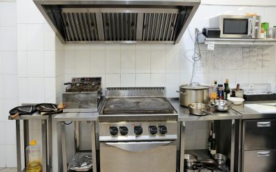 How Commercial Hood Filters Improve Kitchen Air Quality and Lower Fire Risks