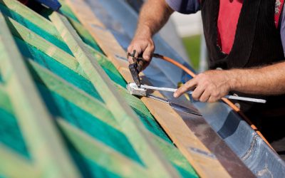 When to Call a Gutter Repair Contractor Northbrook Residents Can Count on for Lasting Solutions