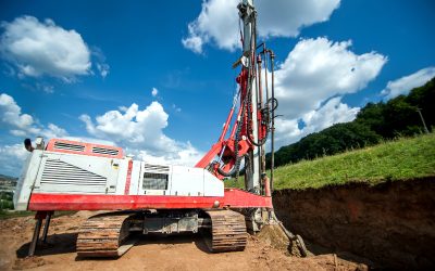 Maximizing uptime in energy projects using hydraulic snubbing services for well integrity